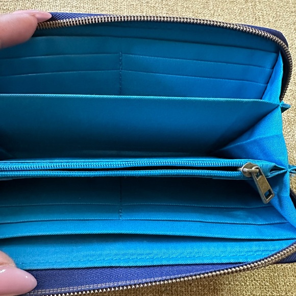 NEW TRAVELON WALLET. - Picture 6 of 9